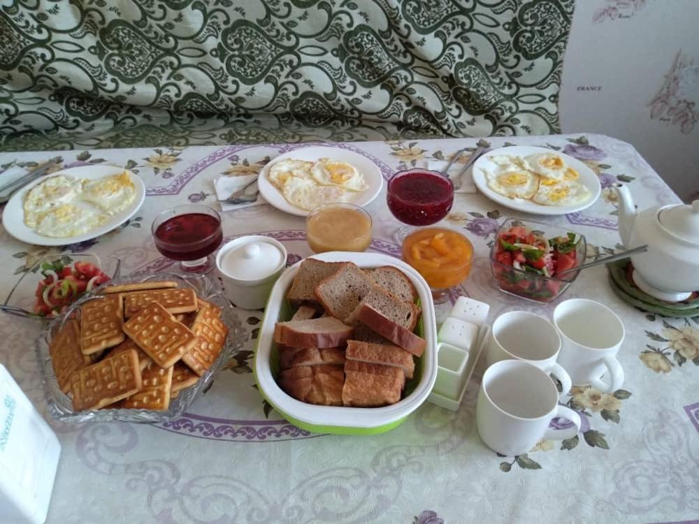 Guest House Etnodom Jalal-Abad Luaran gambar