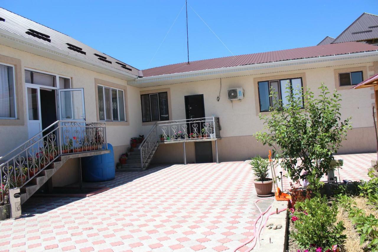 Guest House Etnodom Jalal-Abad Luaran gambar
